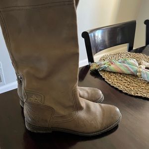 Amazing soft 100% leather